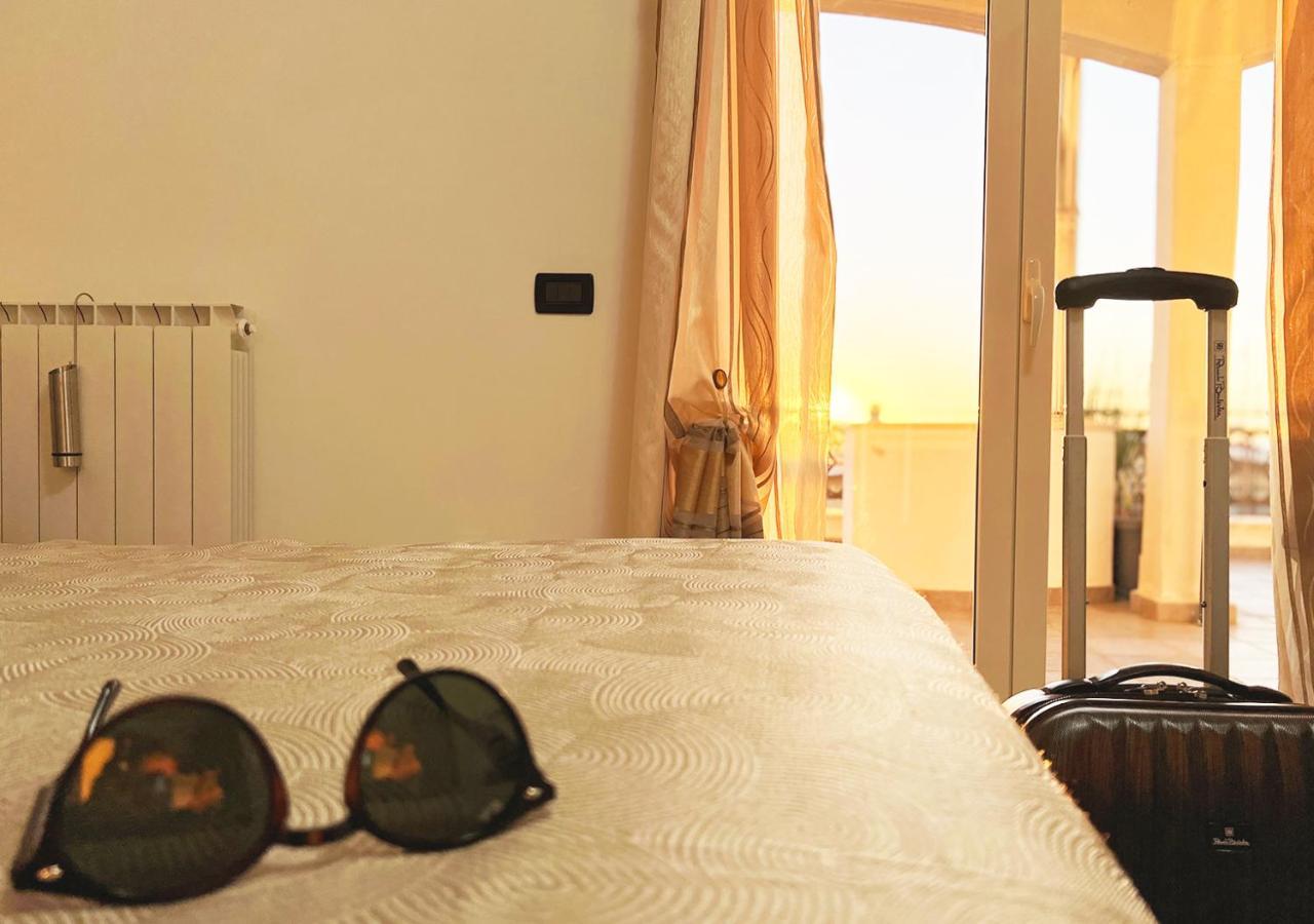 Skyline Hotel Civitavecchia Bagian luar foto